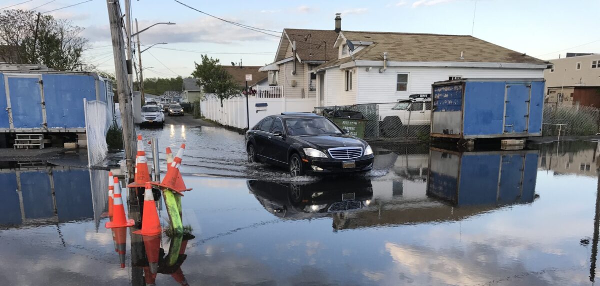 Flooding in New York City's Jamaica Bay caused by combination of ...