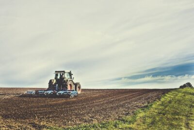 Farmers could help sequester carbon dioxide with crushed basalt, finds study